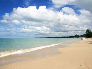 Bang-Niang-Beach-Thailand-clubreisen365