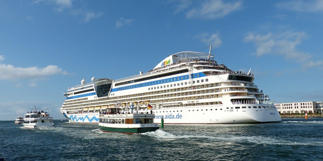cruise-ship-484592_1280