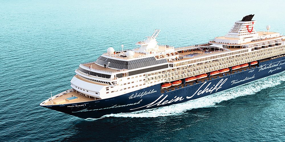 TUI-Cruises-Mein-Schiff-5-Taufnacht-buchbar