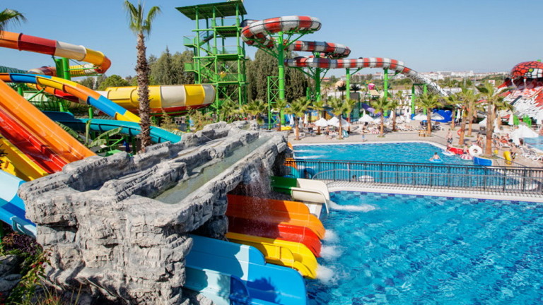 Die besten Hotels für Wasserrutschen-Fans – TEIL 2 Experten für Club Urlaub